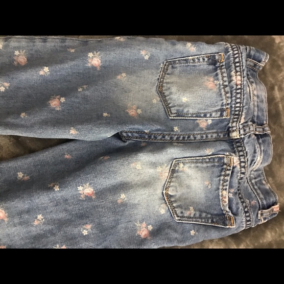 Gap Pink Roses Jeans - Picture 2 of 4